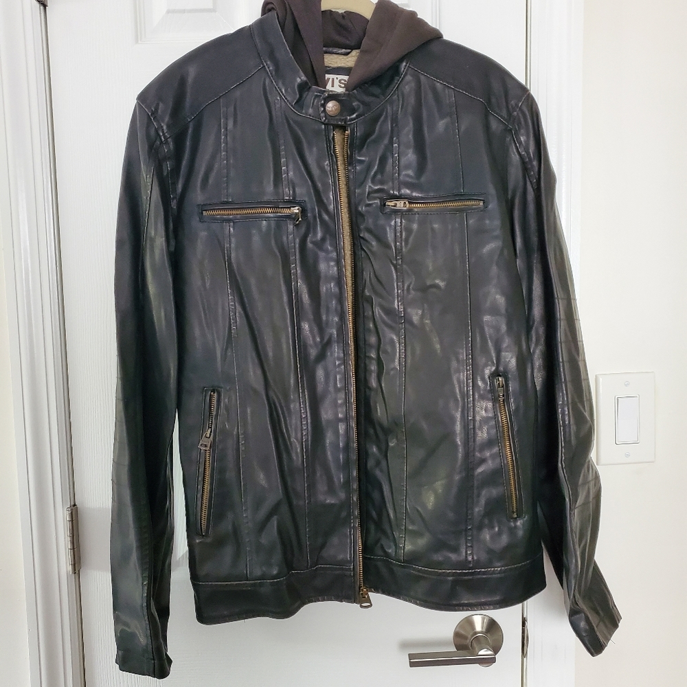 Levi's Men's Faux Leather Trucker Hoodie w sherpa